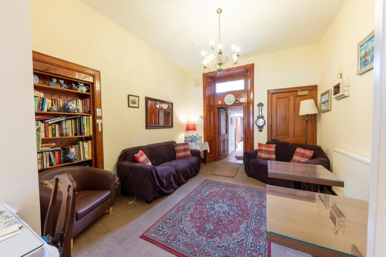 Montague Guest House เซนต์แอนดรูว์ ภายนอก รูปภาพ