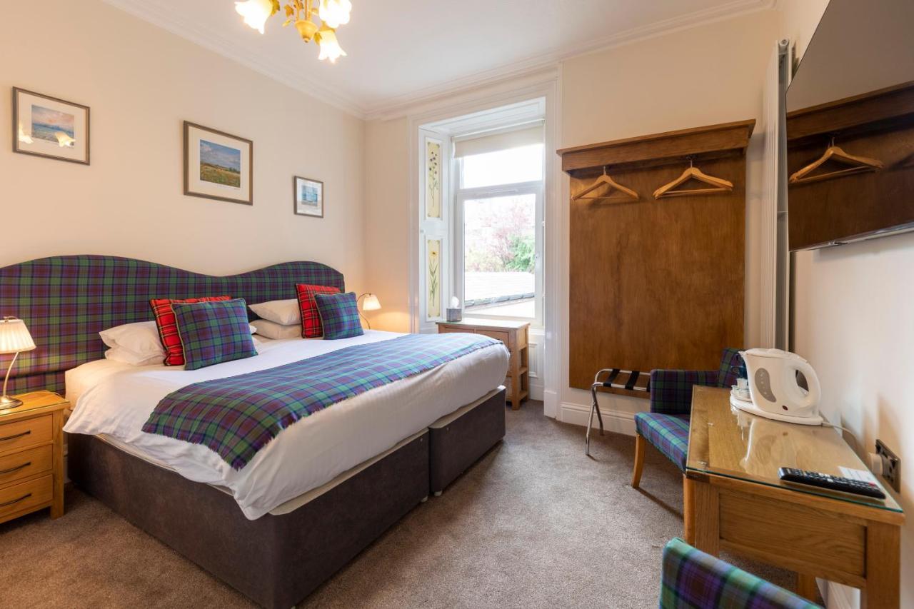 Montague Guest House เซนต์แอนดรูว์ ภายนอก รูปภาพ