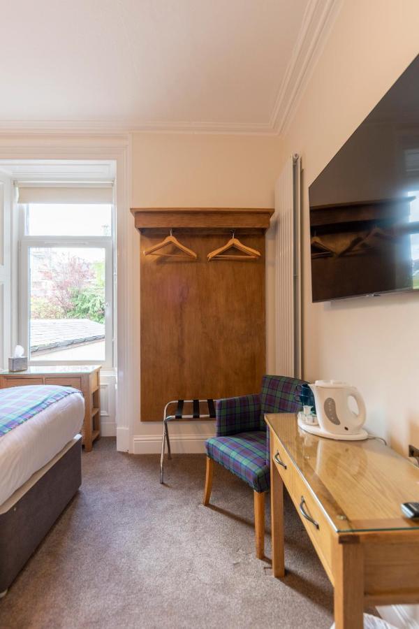 Montague Guest House เซนต์แอนดรูว์ ภายนอก รูปภาพ