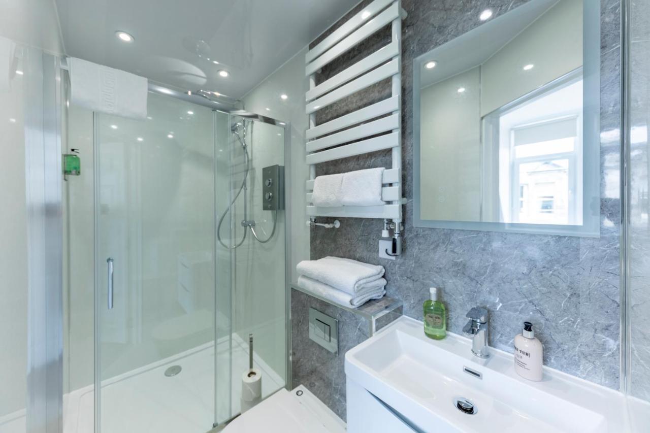 Montague Guest House เซนต์แอนดรูว์ ภายนอก รูปภาพ