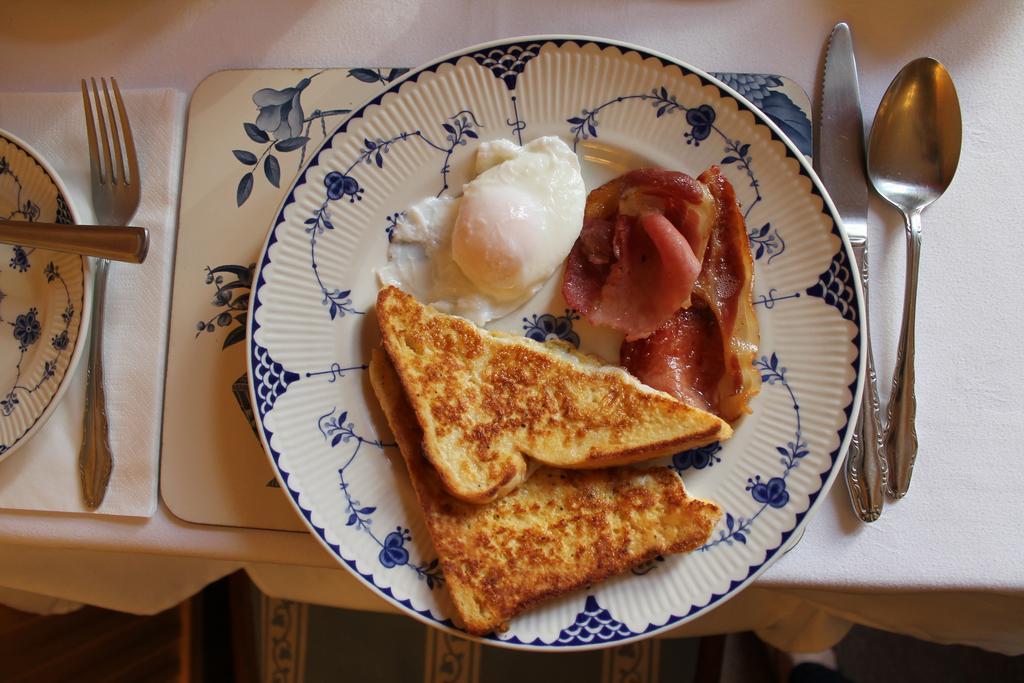 Montague Guest House เซนต์แอนดรูว์ ภายนอก รูปภาพ